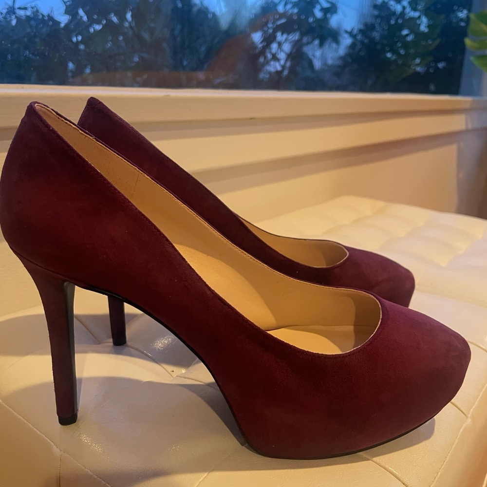NINE WEST Juliette suede platform pump
